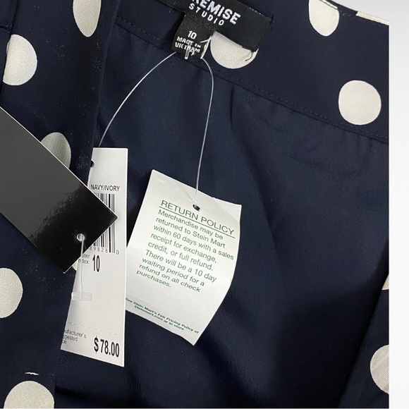 Premise Studio | Navy Blue Ivory Polka Dot Print Pleated Flowy Pinup Ski… - Picture 3 of 6